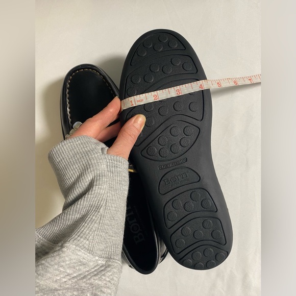 NWT Born Leather Sip-On Loafers - Picture 12 of 16